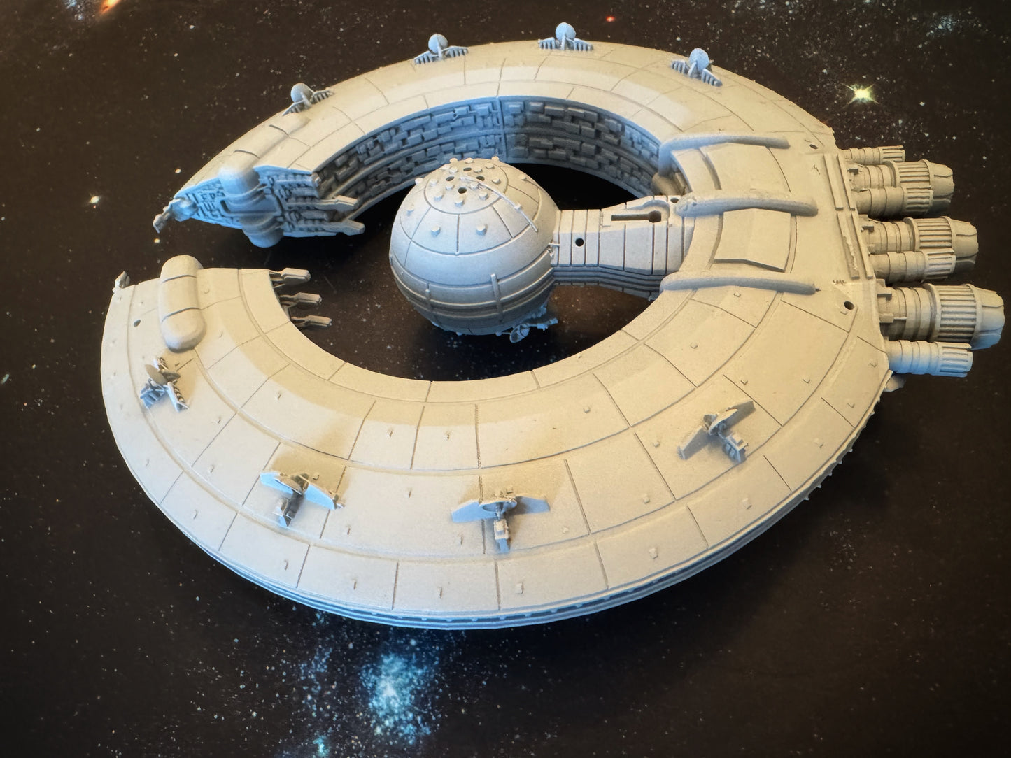 Star Wars Armada CIS Lucrehulk Battlecruiser Raw/Unpainted -or- Hand Painted Model 3D 14k Resin