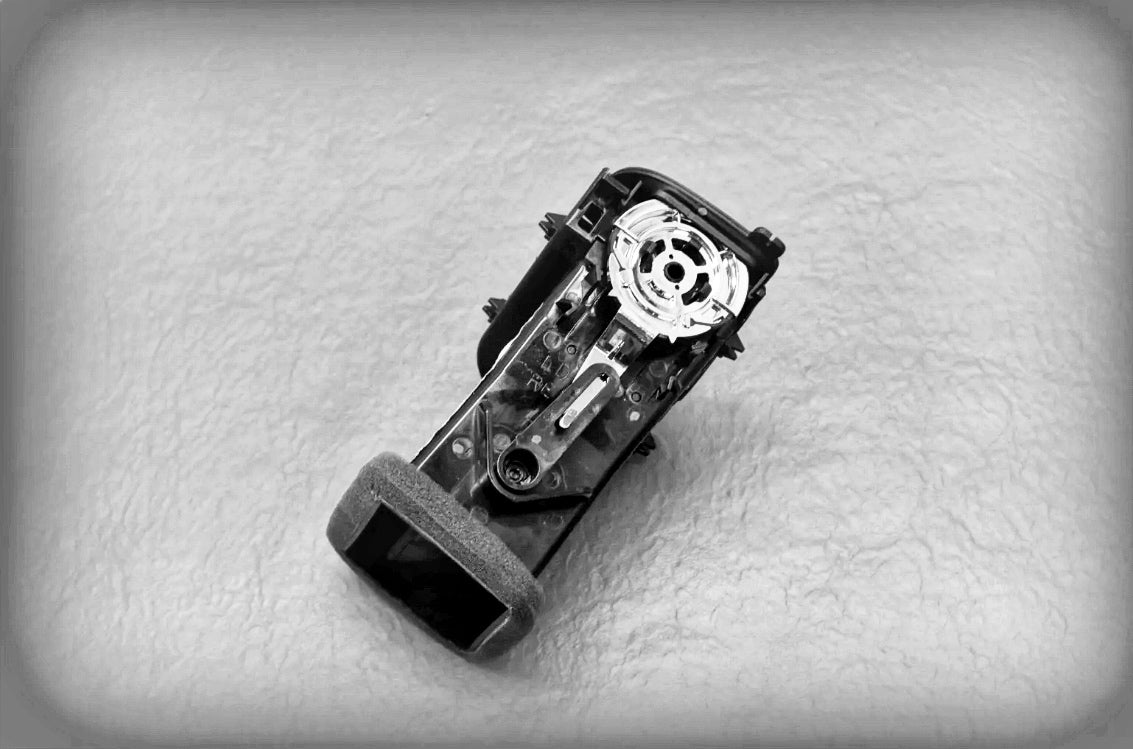 2011-22 DODGE Charger FRONT LEFT DRIVER SIDE Dash INNER Air Vent OEM