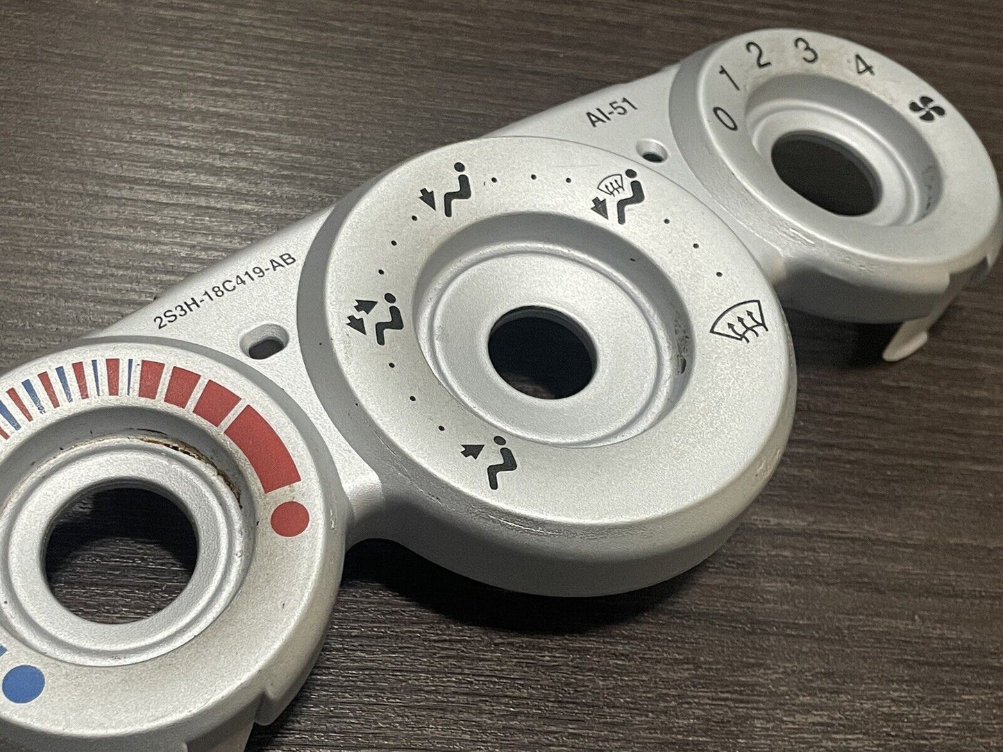 2002-2004 SVT Ford Focus SILVER HVAC Trim bezel